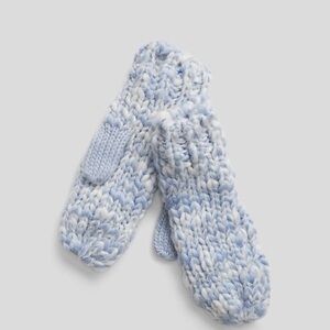 GAP Blue and White Knit Mittens
